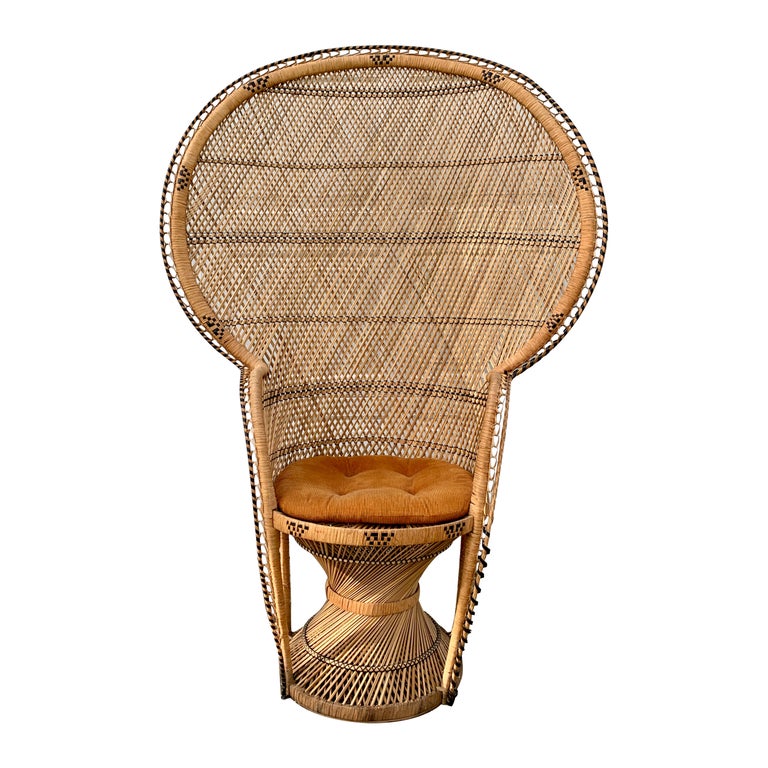 Bohemian Wicker Emanuelle Peacock Chair For Sale at 1stDibs