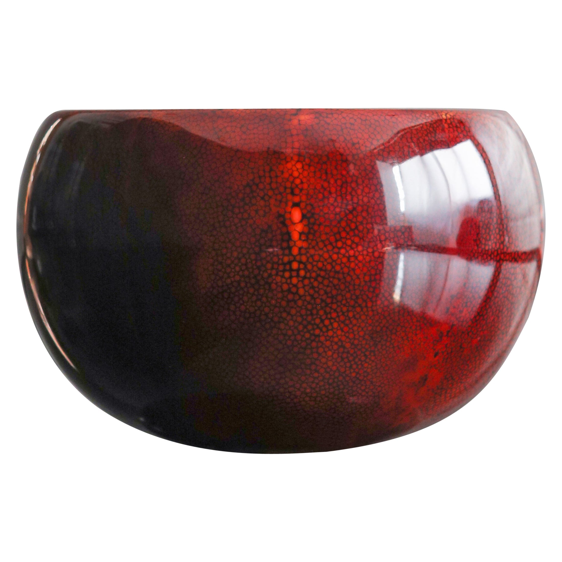 Urushi Red & Black Sami-Nuri Lacquered Shagreen Boshu Bowl by Alexander Lamont For Sale