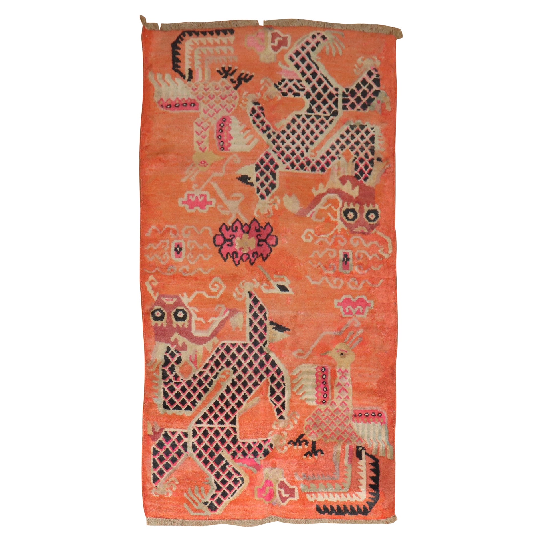 Zabihi Kollektion Orangefarbener Tibetischer Drache Vintage-Teppich im Angebot