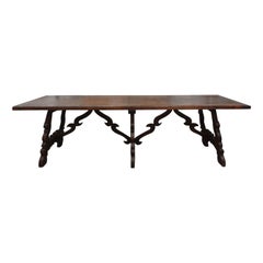 Antique Late 18th-Early 19th Century Italian Walnut Dining Table
