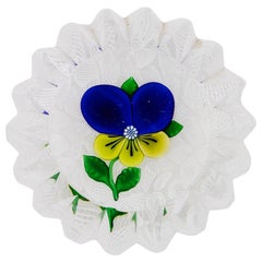 St Louis Pansy on Muslin Ground Paperweight, 1980