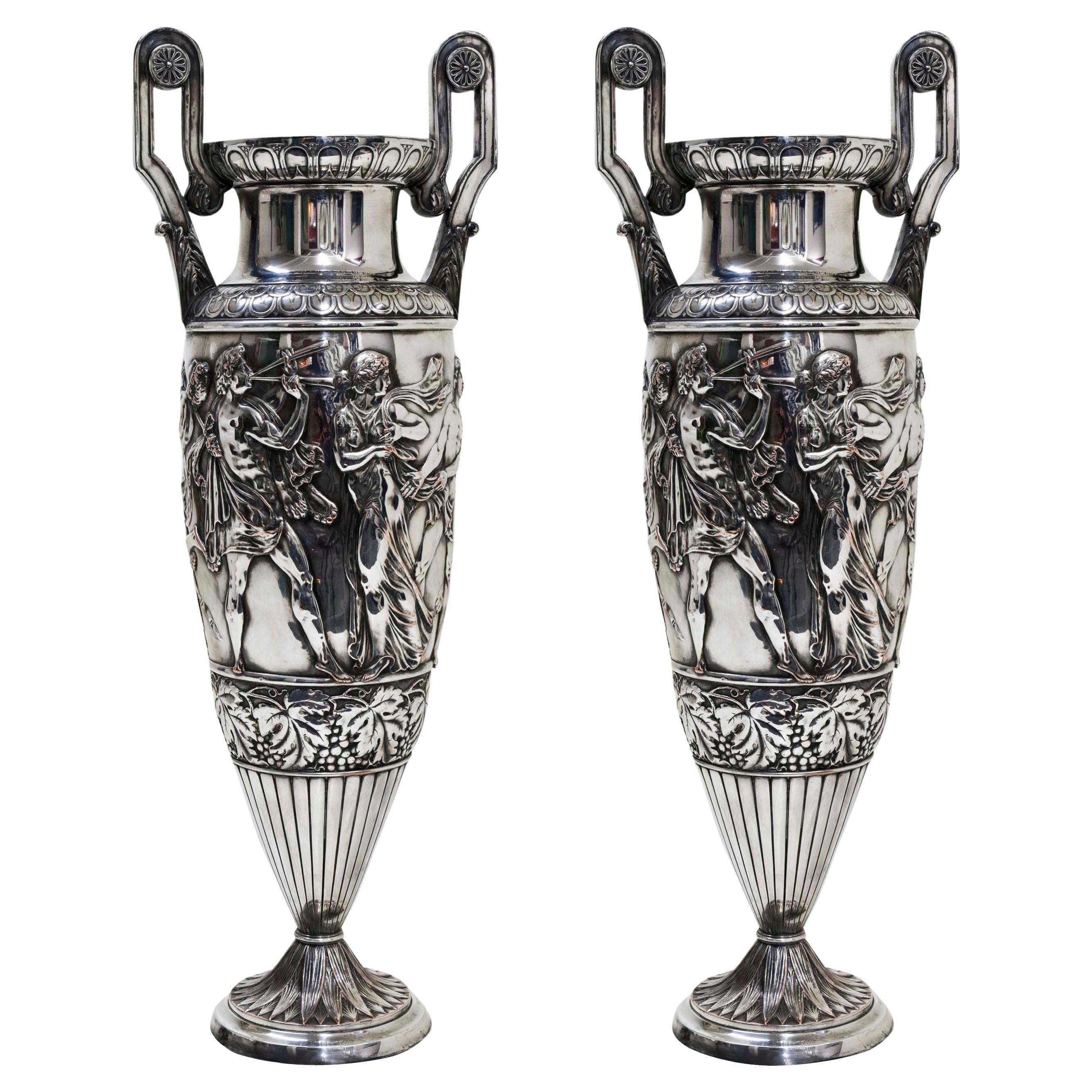 Paire de grands vases Wmf allemands en métal argenté, Jugendstil, Art nouveau, 1910