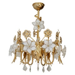 Murano Glass and Crystal Chandelier with White Flowers 