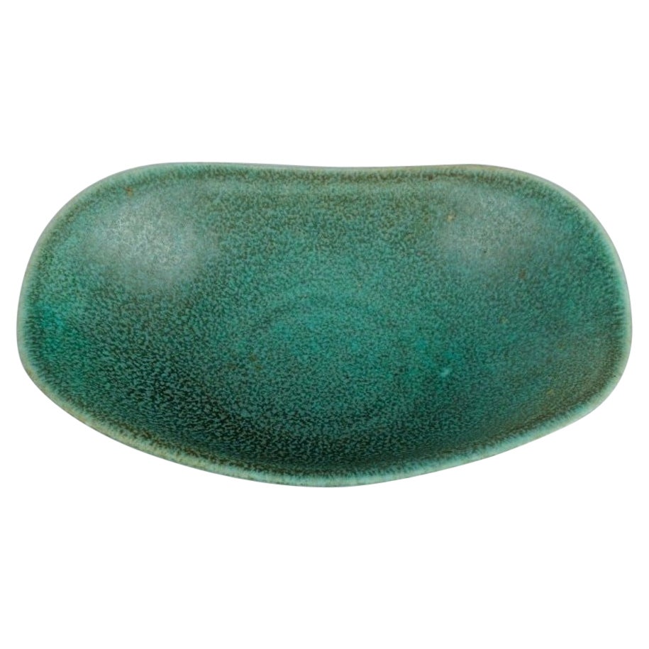 Gunnar Nylund '1904–1997' for Rörstrand, Ceramic Bowl in Organic Shape For Sale