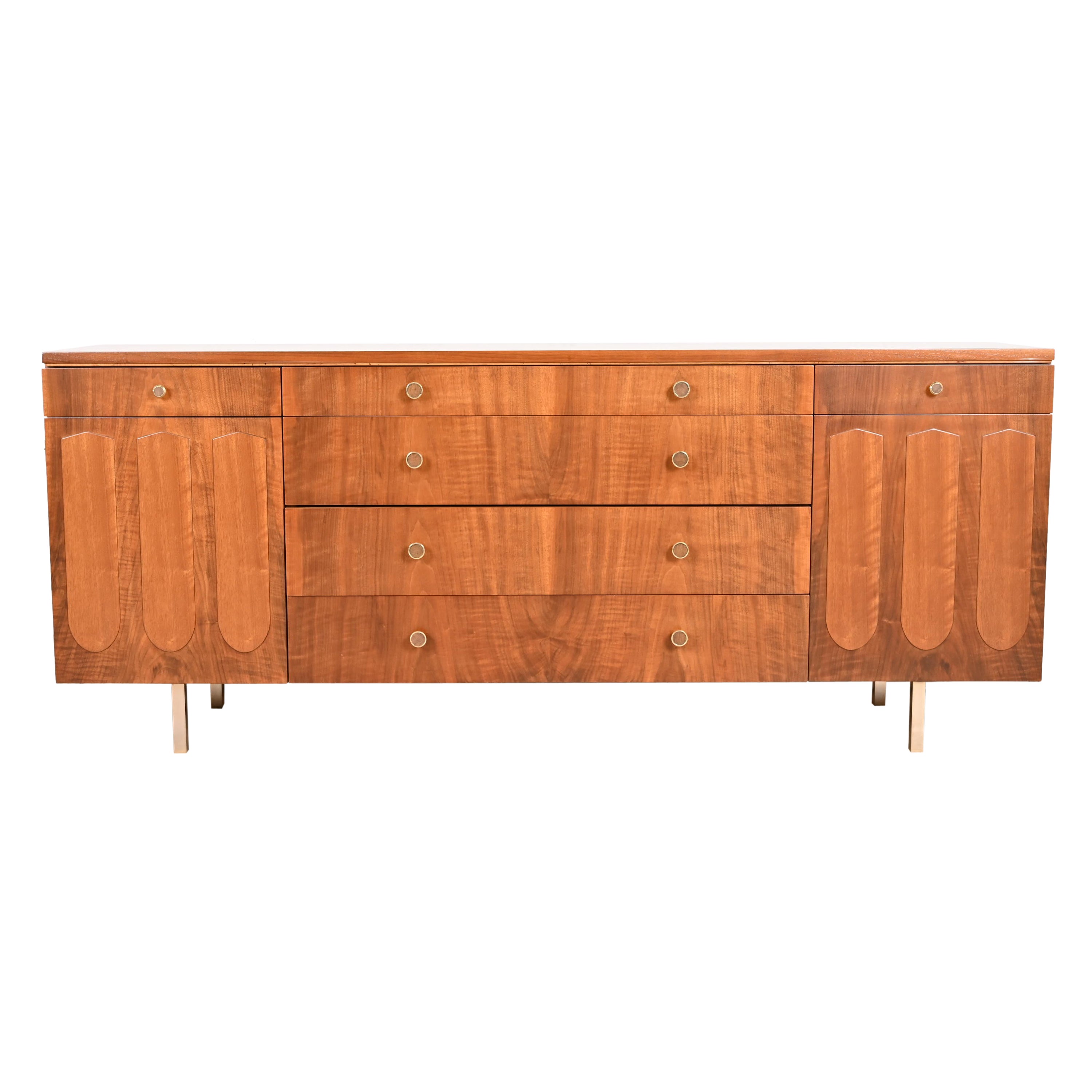 Bert England for Johnson Furniture commode en noyer moderne du milieu du siècle dernier, revernie