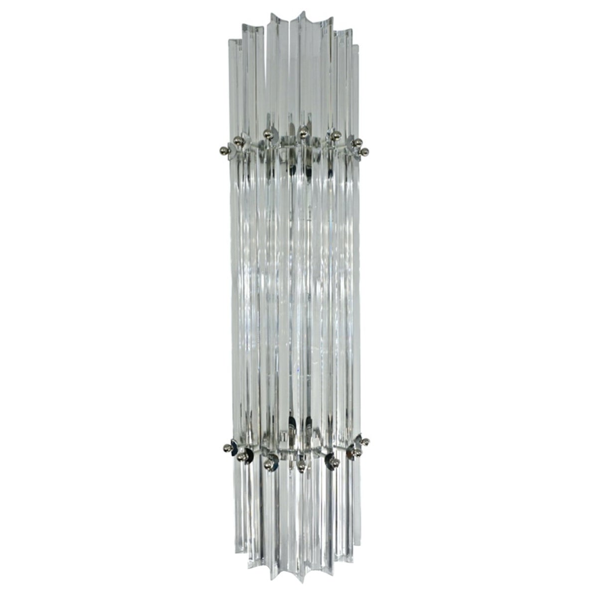 Italienische zeitgenössische minimalistische vertikale Wandleuchte aus Kristall-Muranoglas und Nickel