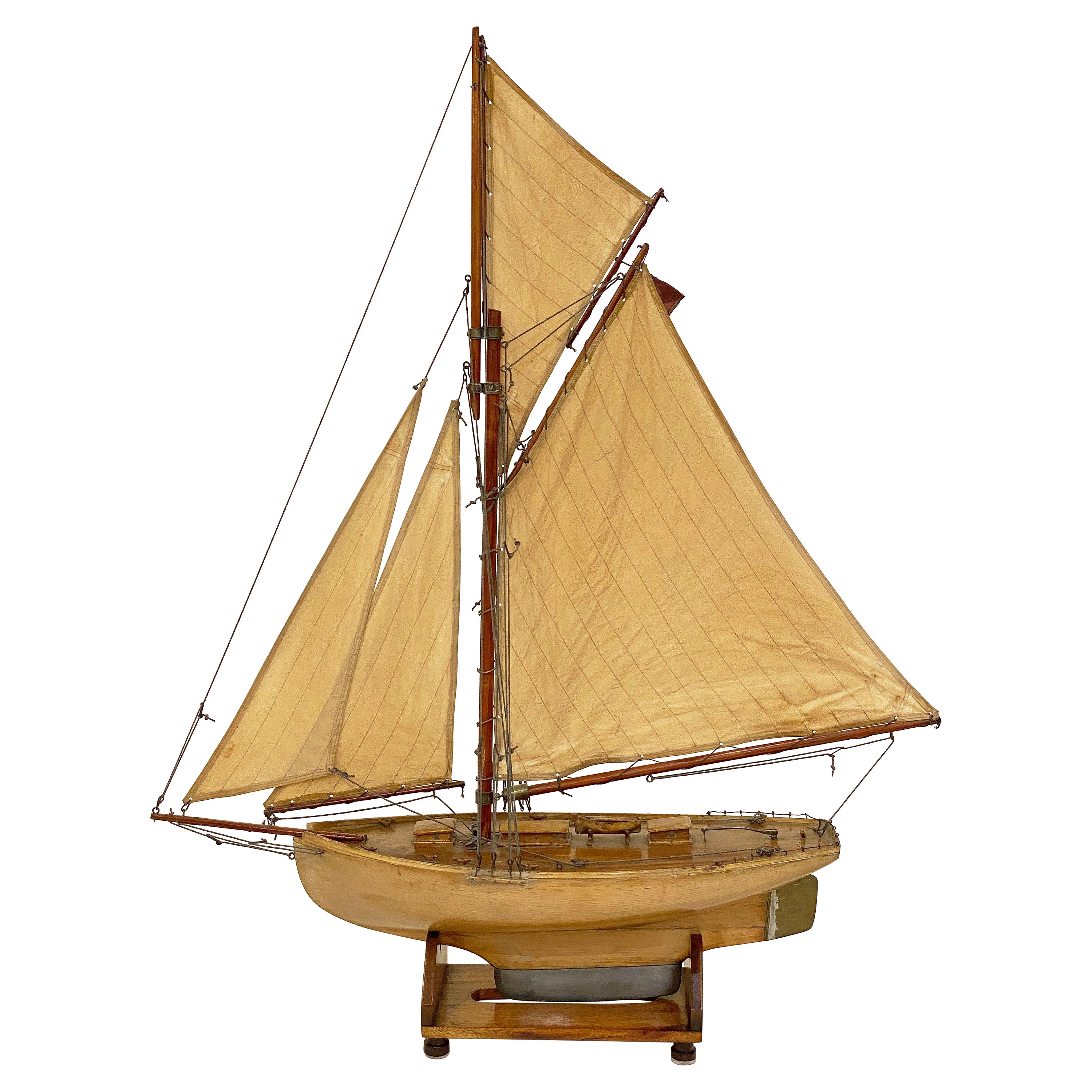 English Pond Yacht on Stand from the Edwardian Era (H 41 1/2 x W 33) For Sale