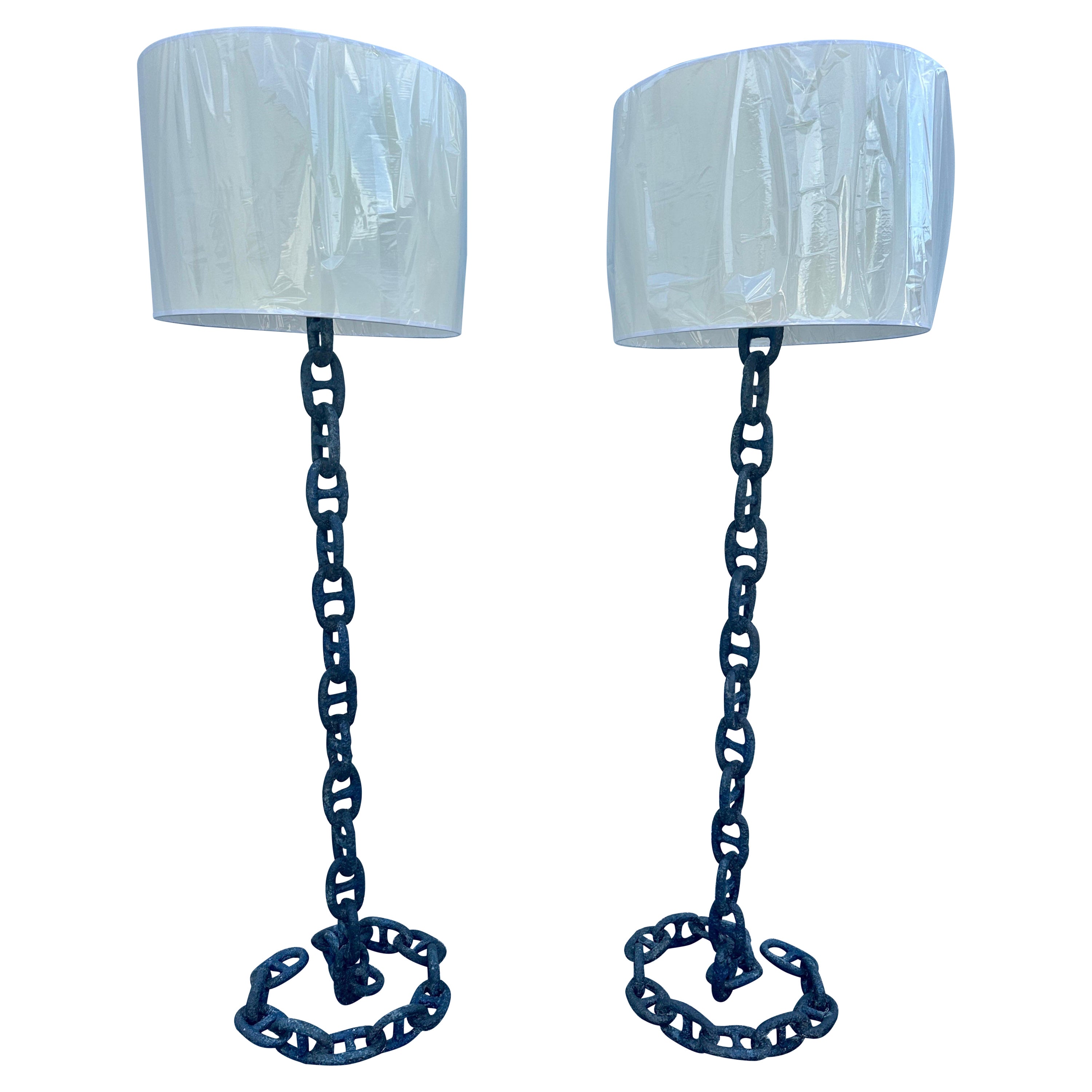 Paire de lampadaires anciens à maillons de chaîne en vente