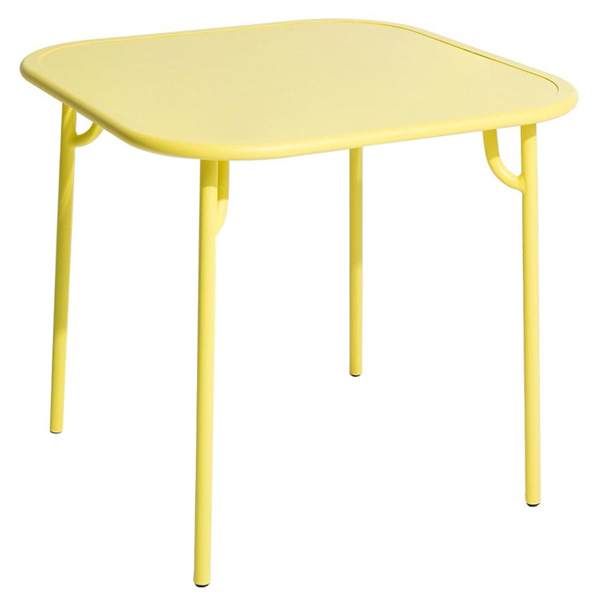 Petite table de salle à manger carrée Week-end en aluminium jaune, 2017