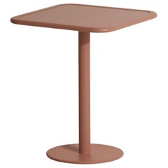 Petite Friture Week-End Tavolo da pranzo quadrato Bistro in alluminio terracotta, 2017