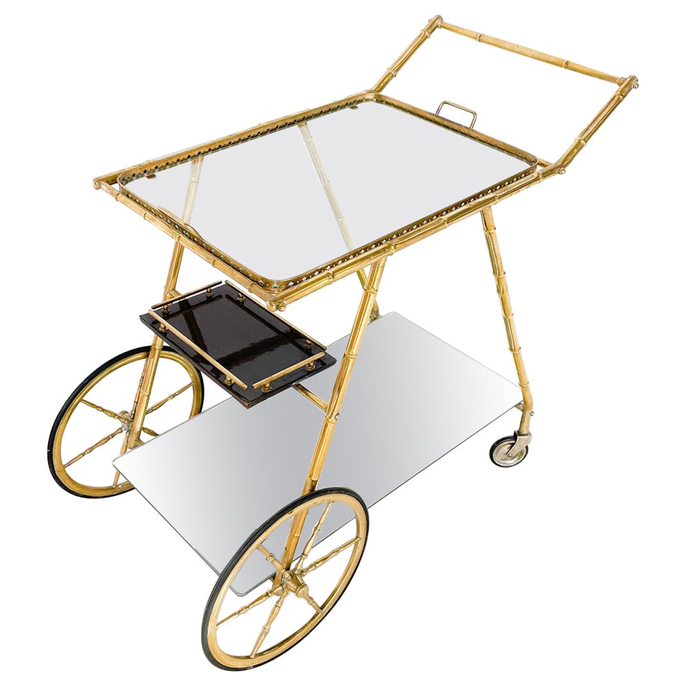 Mid-Century Modern Brass and Glass Trolley, Italy, 1950s For Sale