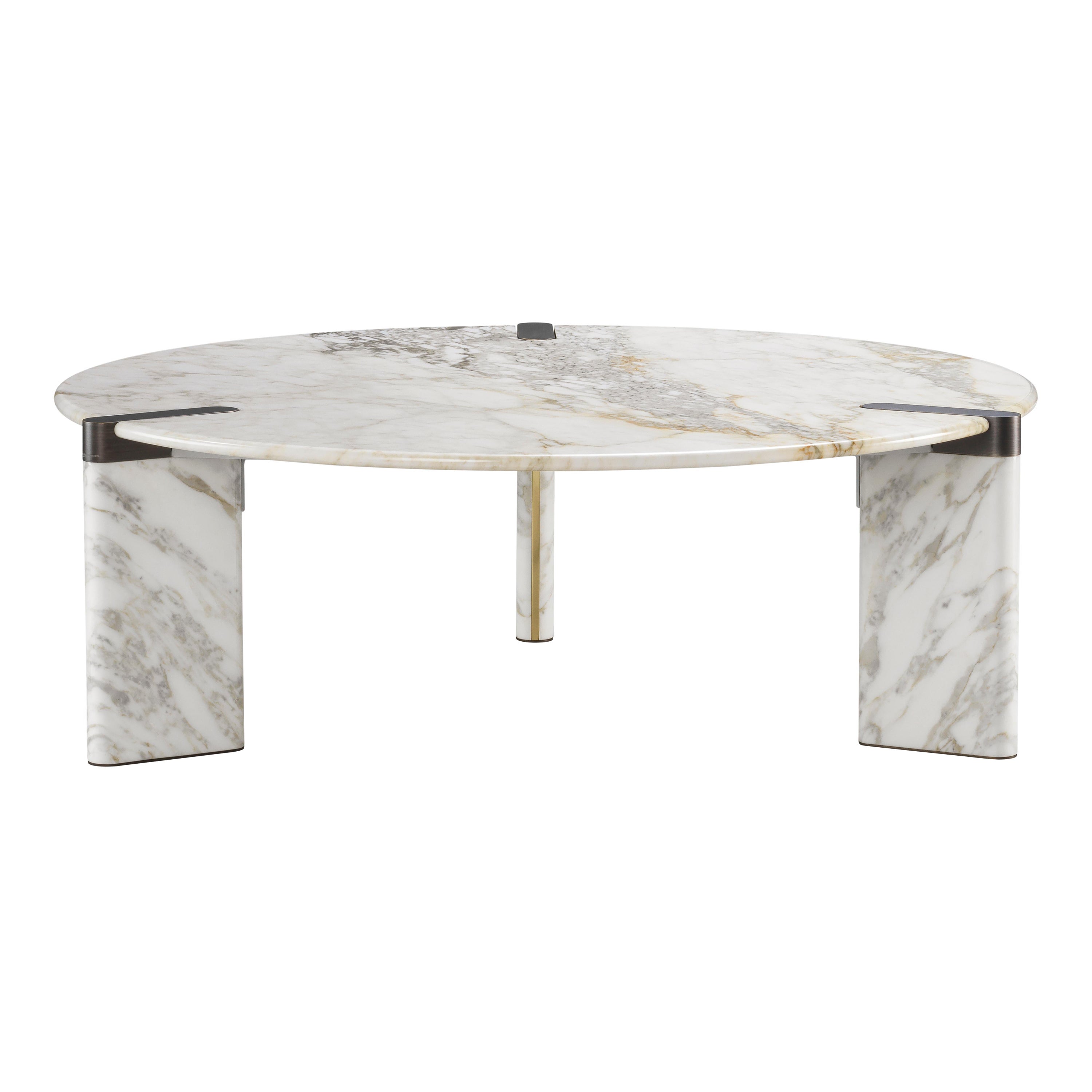 Ottanta Coffee Table Calacatt Gold Marble Top & Burnished Brass Made in Italy For Sale