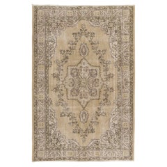 Hand Knotted Retro Turkish Wool Area Rug with Medallion Design