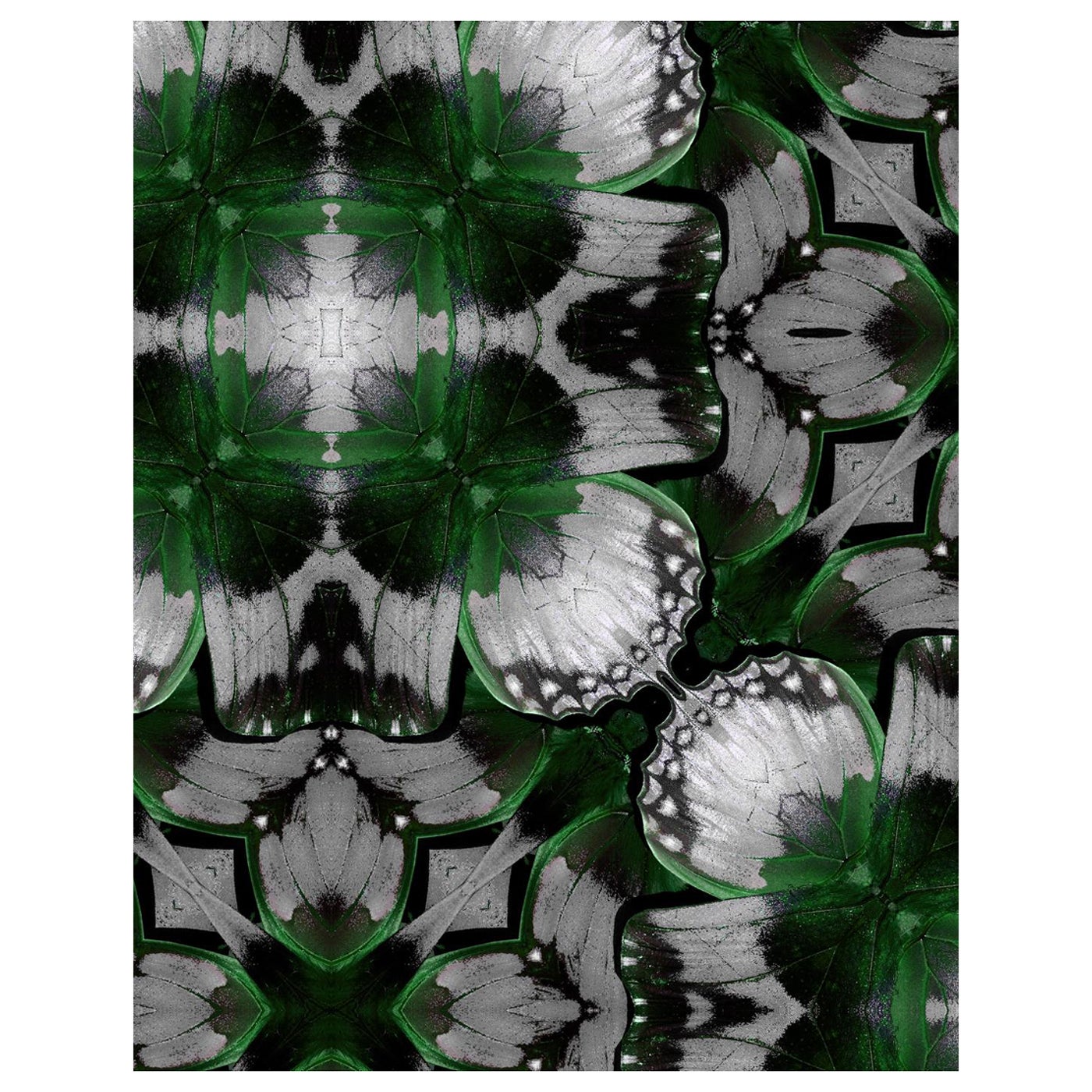 EDGE Collections Feng Sui Drifter Emerald from our Drifter Series  For Sale