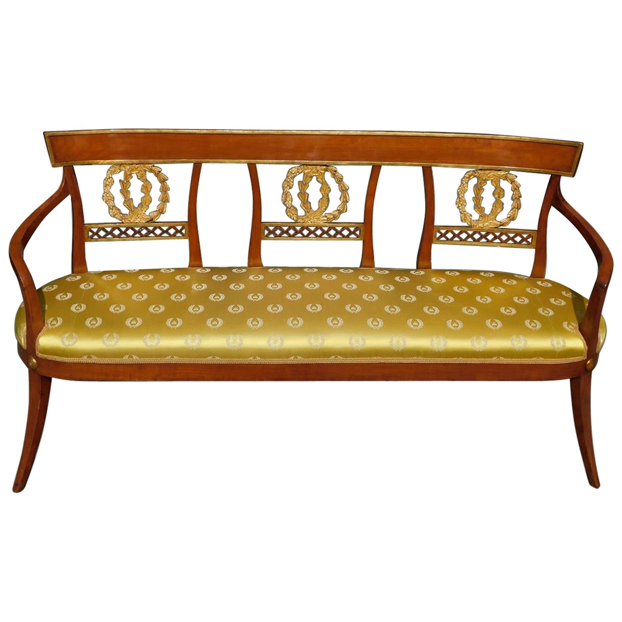 German Biedermeier Satinwood Settee W/ Gilt Foliage Wreaths & Silk Seat, C. 1815 For Sale