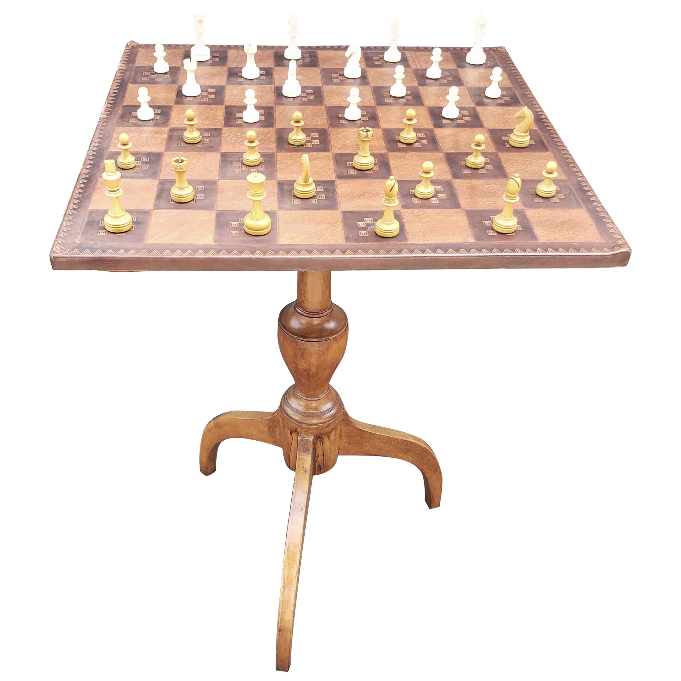 19th Century Spider Legs Maple Table & Leather Top Chess Board and Pieces Set For Sale