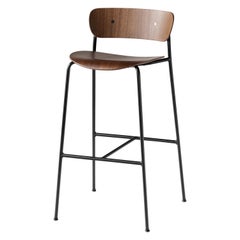 Pavilion AV9 Bar Stool in Black Steel /Walnut by Anderssen & Voll for &Tradition