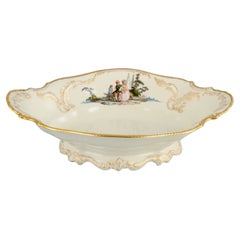 Rosenthal, Germany. "Sanssouci", Large Oval Cream-Colored Bowl