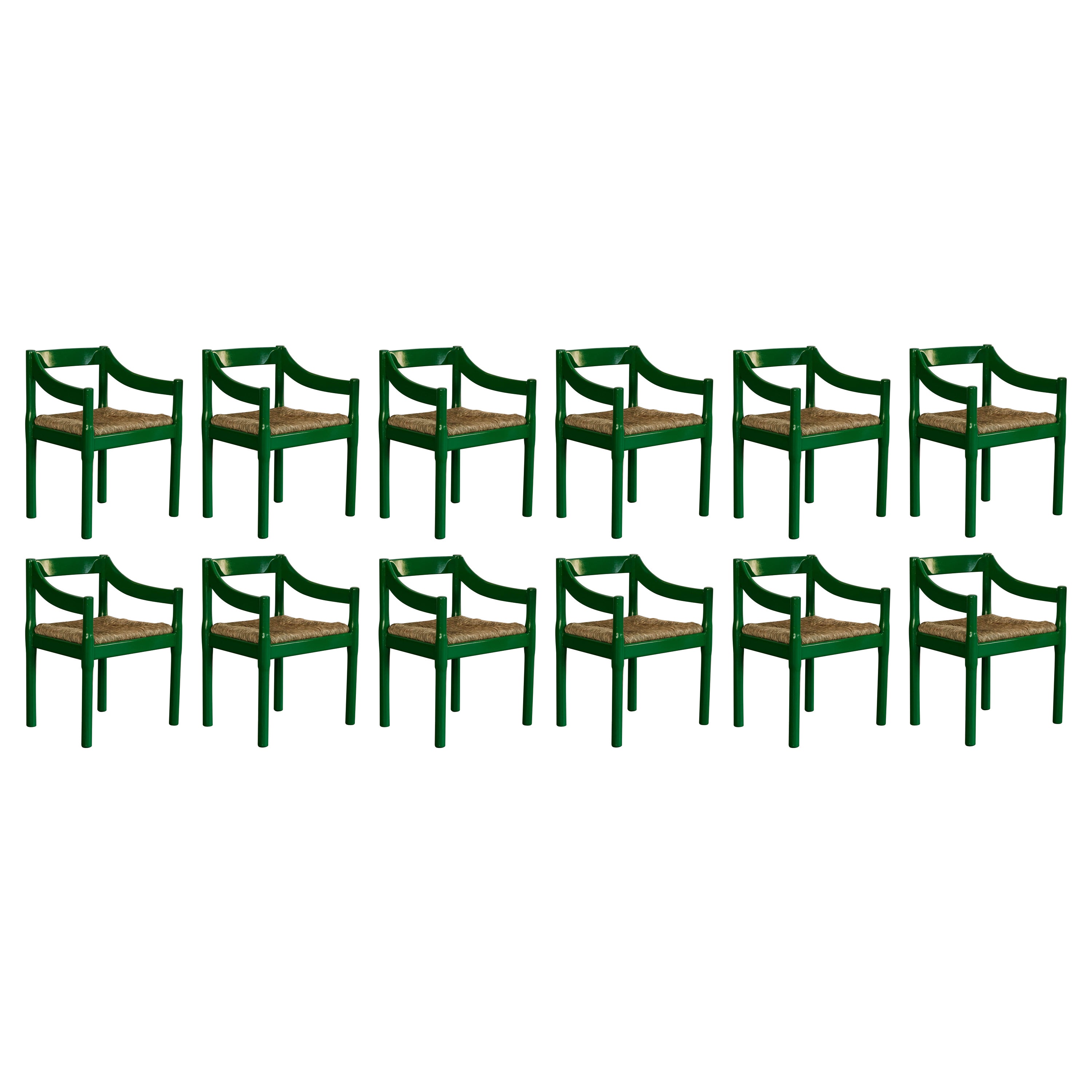 Chaises de salle à manger Carimate de Vico Magistretti pour Cassina, 1960, lot de 12 en vente