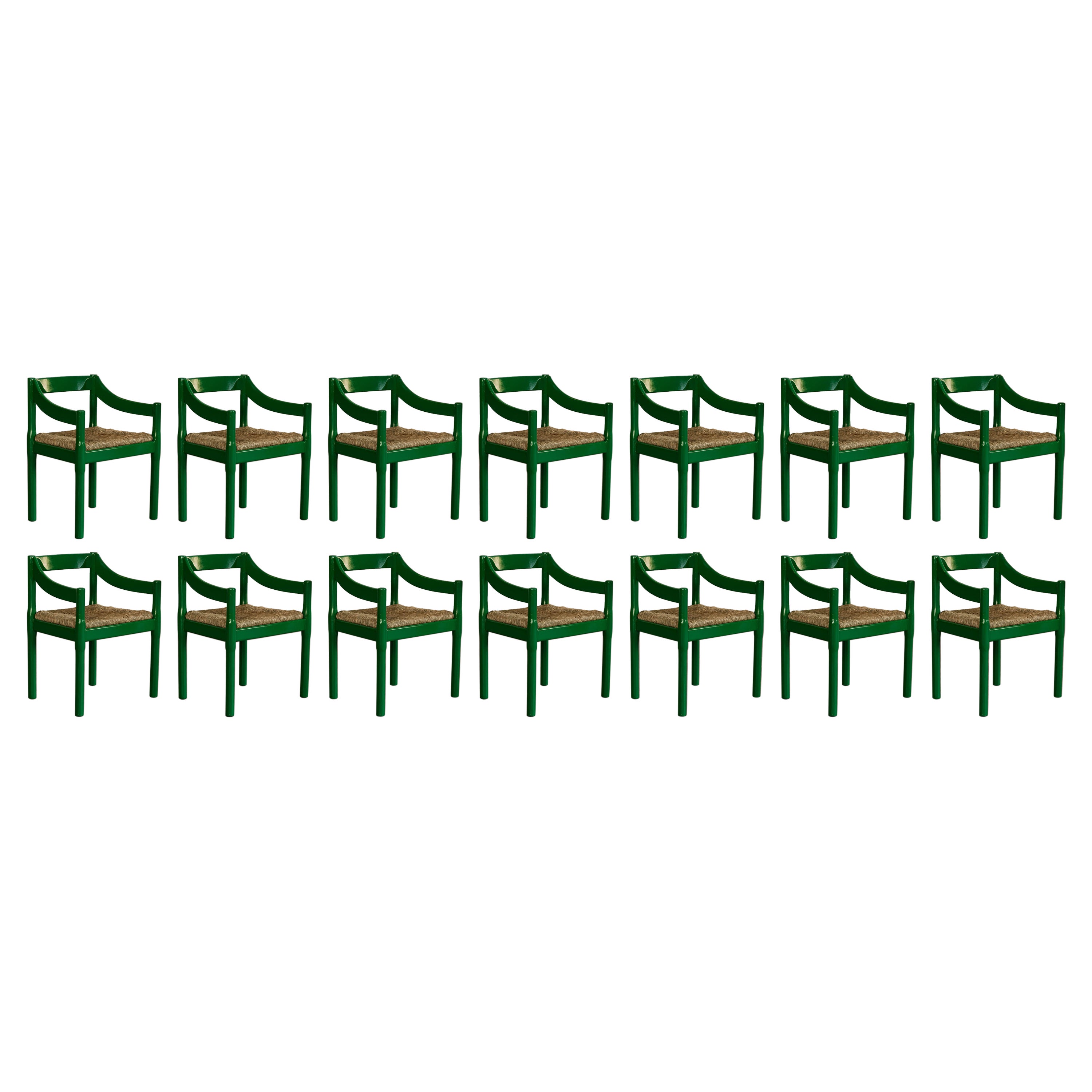 Chaises de salle à manger Carimate de Vico Magistretti pour Cassina, 1960, lot de 14