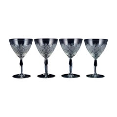 Wien Antik, Lyngby Glas, Danemark, ensemble vintage de quatre verres à vin rouge transparent.