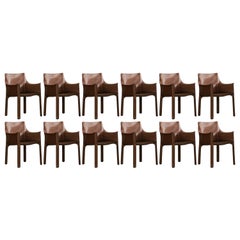 Mario Bellini "CAB 413" per Cassina, pelle nocciola, 1977, set di 12 sedie