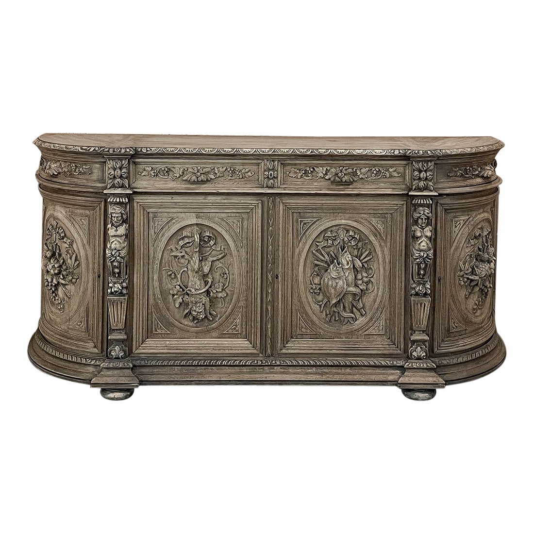 19th Century French Renaissance Revival Hunt Buffet For Sale