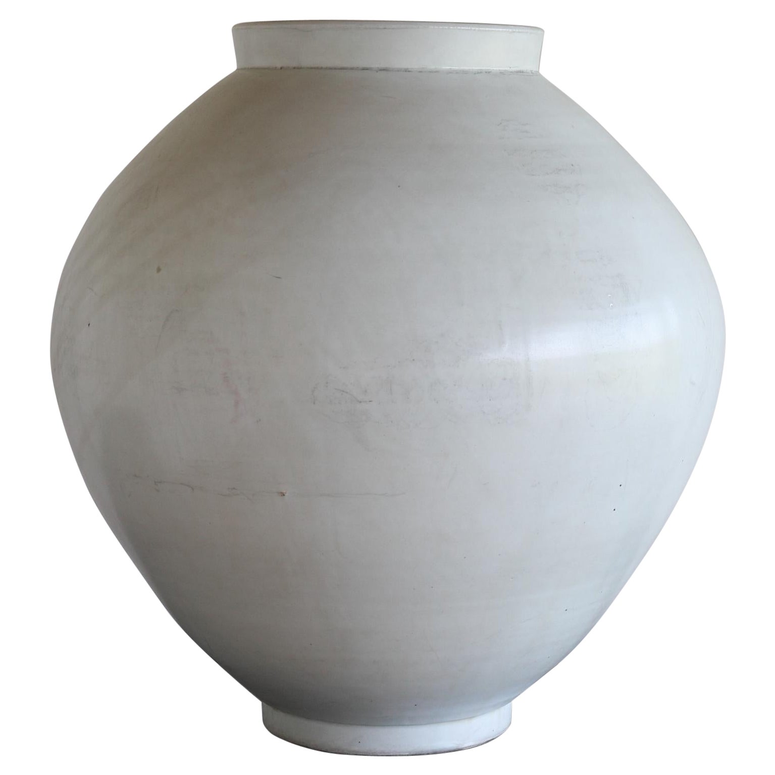 White Porcelain Moon Jar, Joseon Dynasty / 1392-1897 For Sale