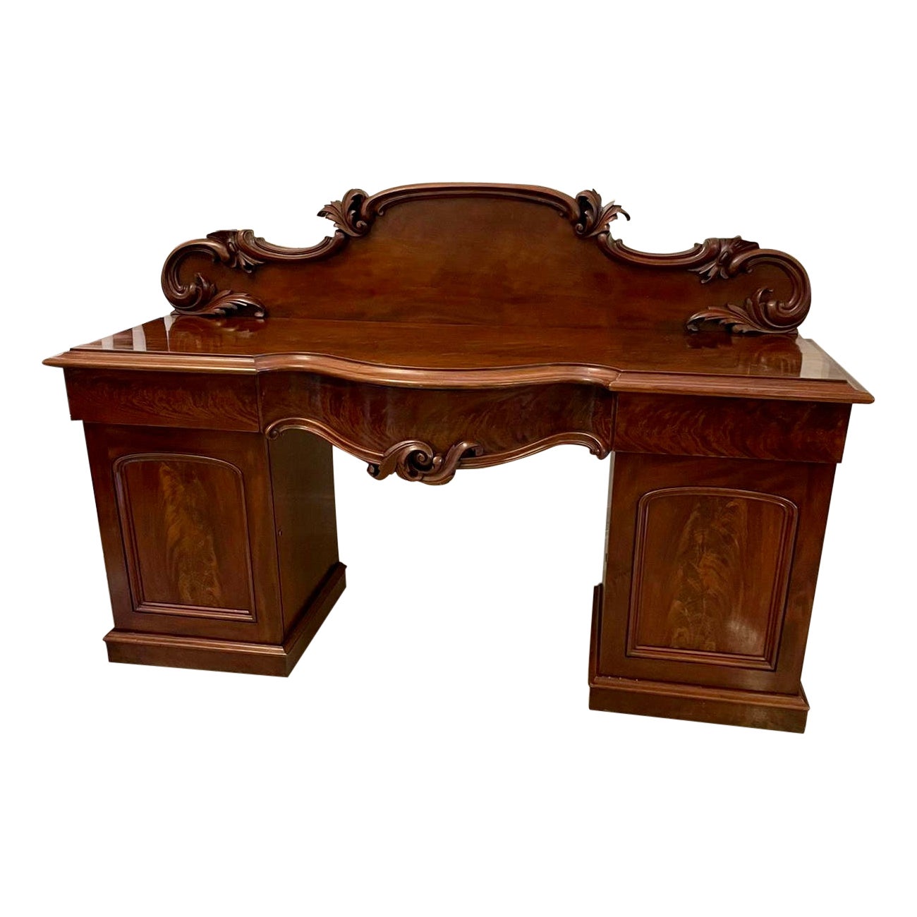 Magnificent Quality Antique Victorian Mahogany Sideboard For Sale