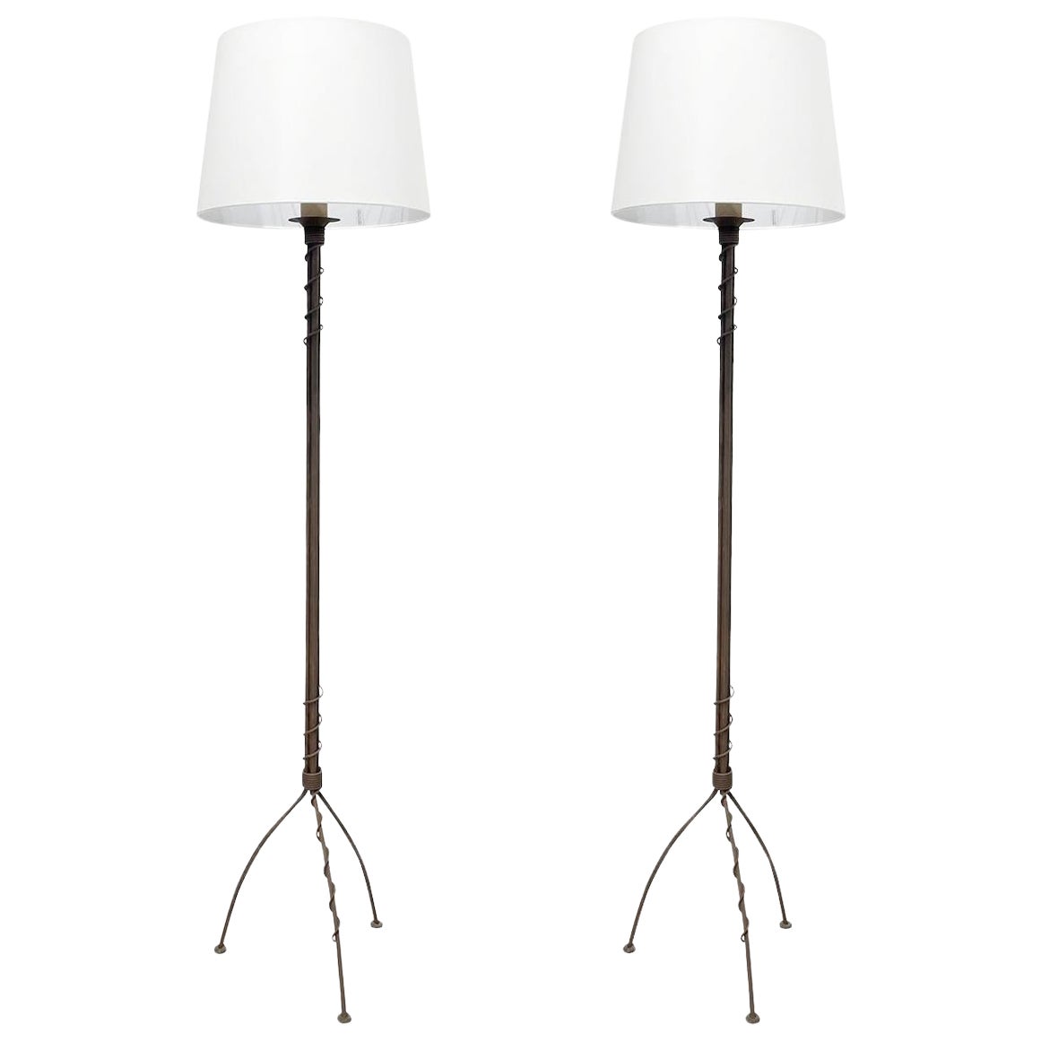 20th Century French Pair of Vintage Iron Sculptural Floor Lamps by Robert Kostka For Sale