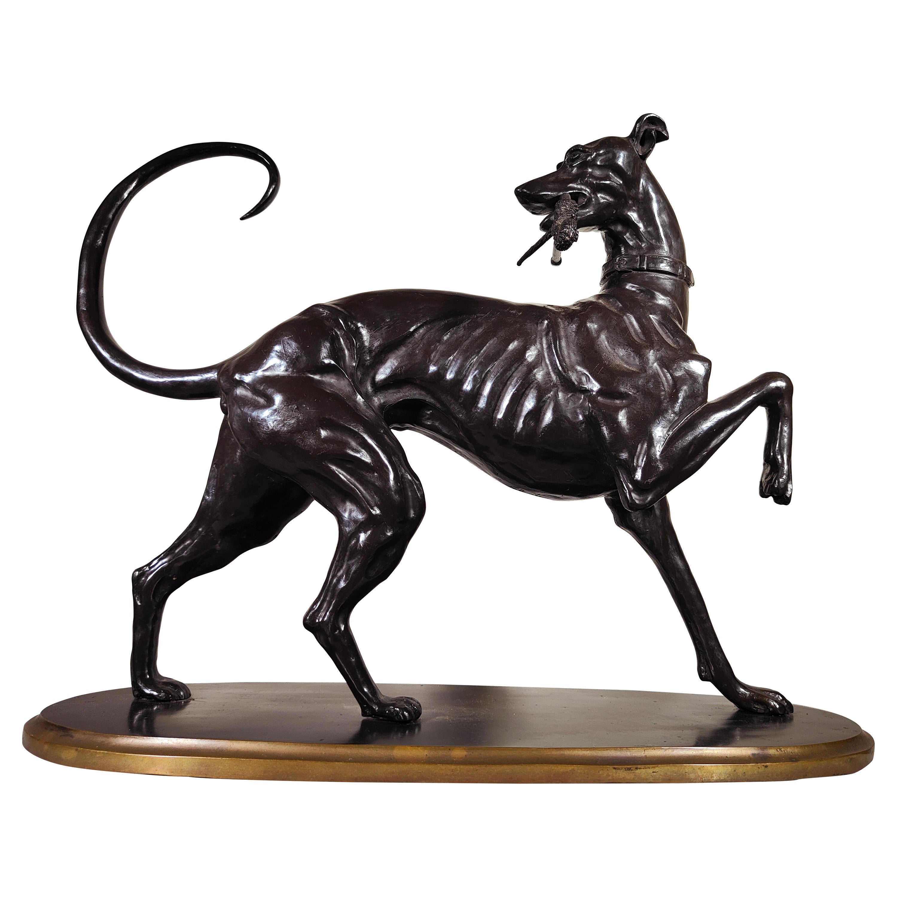 Grand chien lévrier en bronze massif de la période Art déco en vente