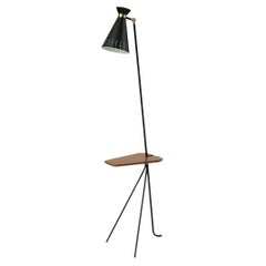 Lampada da terra a cono con tavolo Black Noir di Warm Nordic