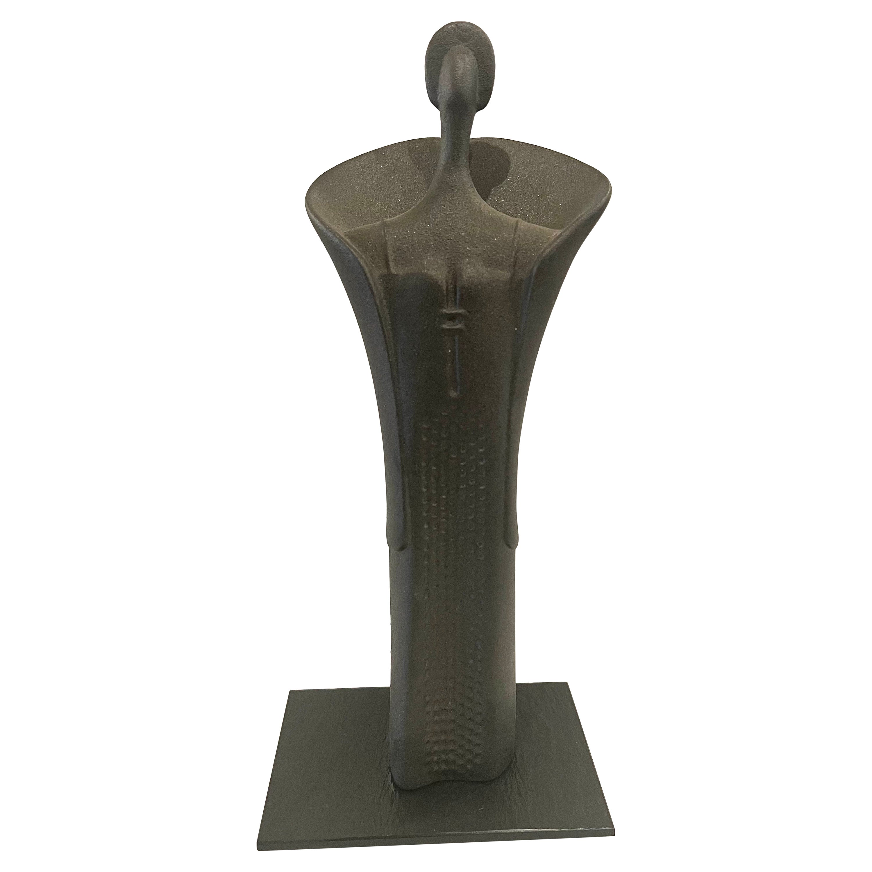 Sculpture italienne en céramique graphite des années 1980 sur socle en ardoise