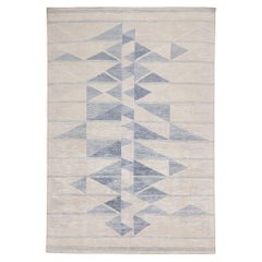 Rug & Kilims Teppich im skandinavischen Stil mit elfenbeinfarbenen und blauen geometrischen Mustern