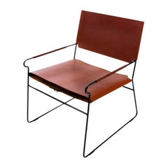 Cognac next Rest Chair by Oxdenmarq