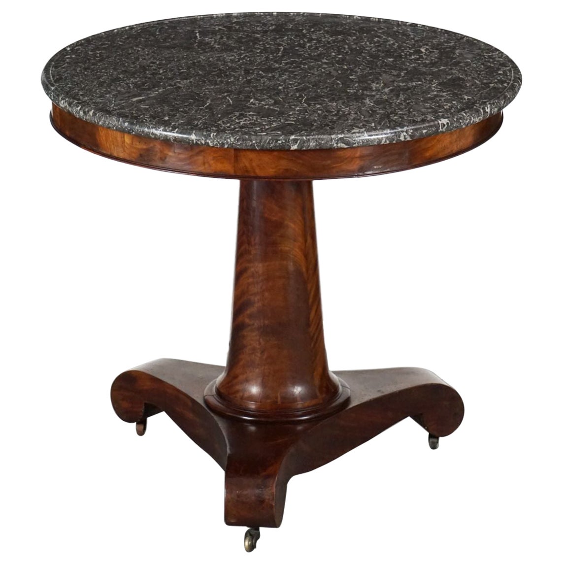 French Guéridon or Round Table of Flame Mahogany with Marble Top For Sale