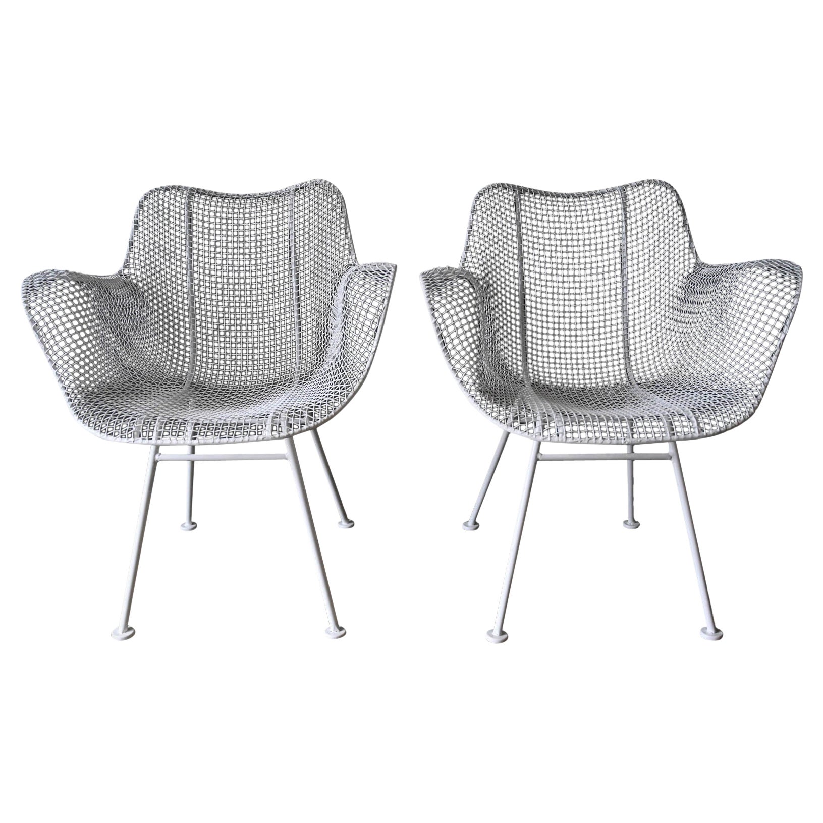 Pair of Russell Woodard Sculptura Outdoor Chairs, ca. 1950 For Sale