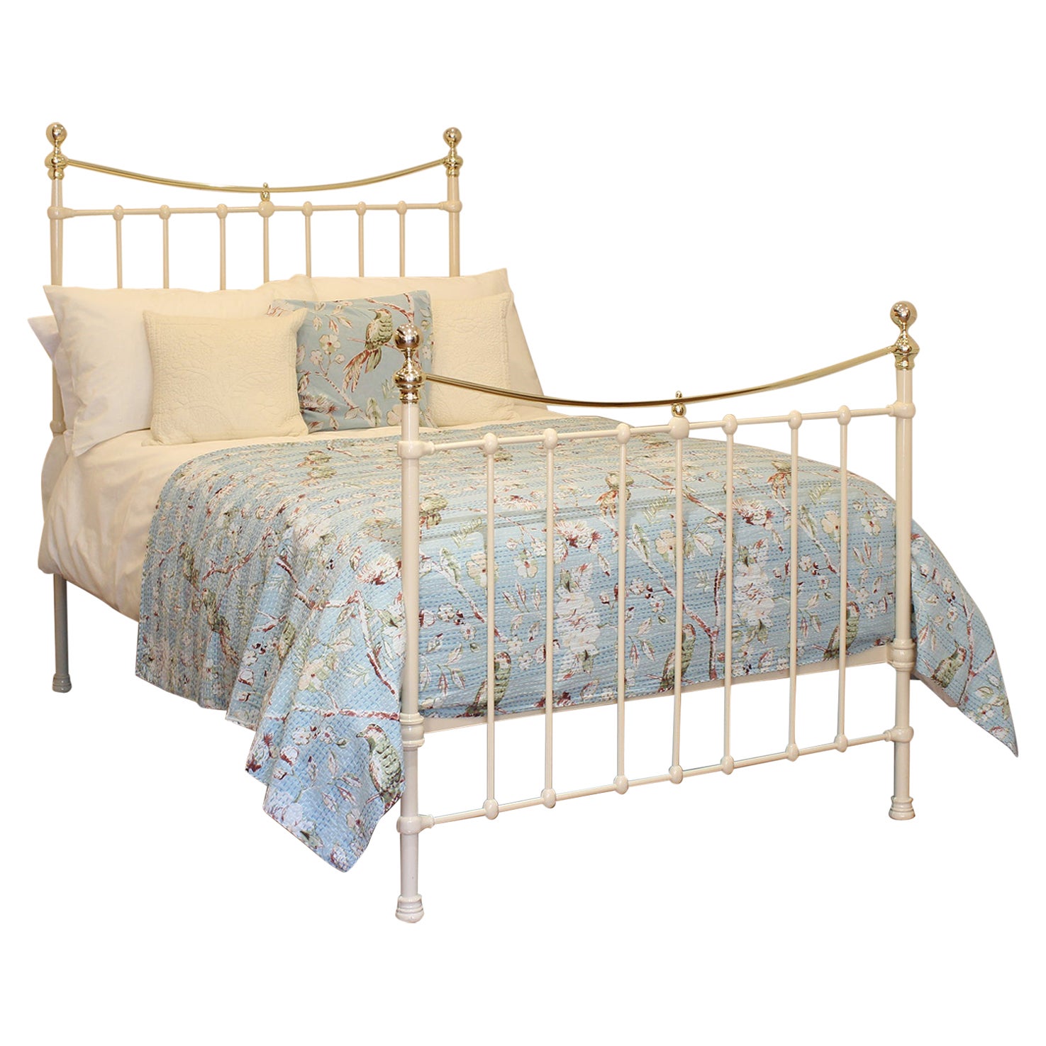 Small Double Brass and Iron Bed, MD143 For Sale