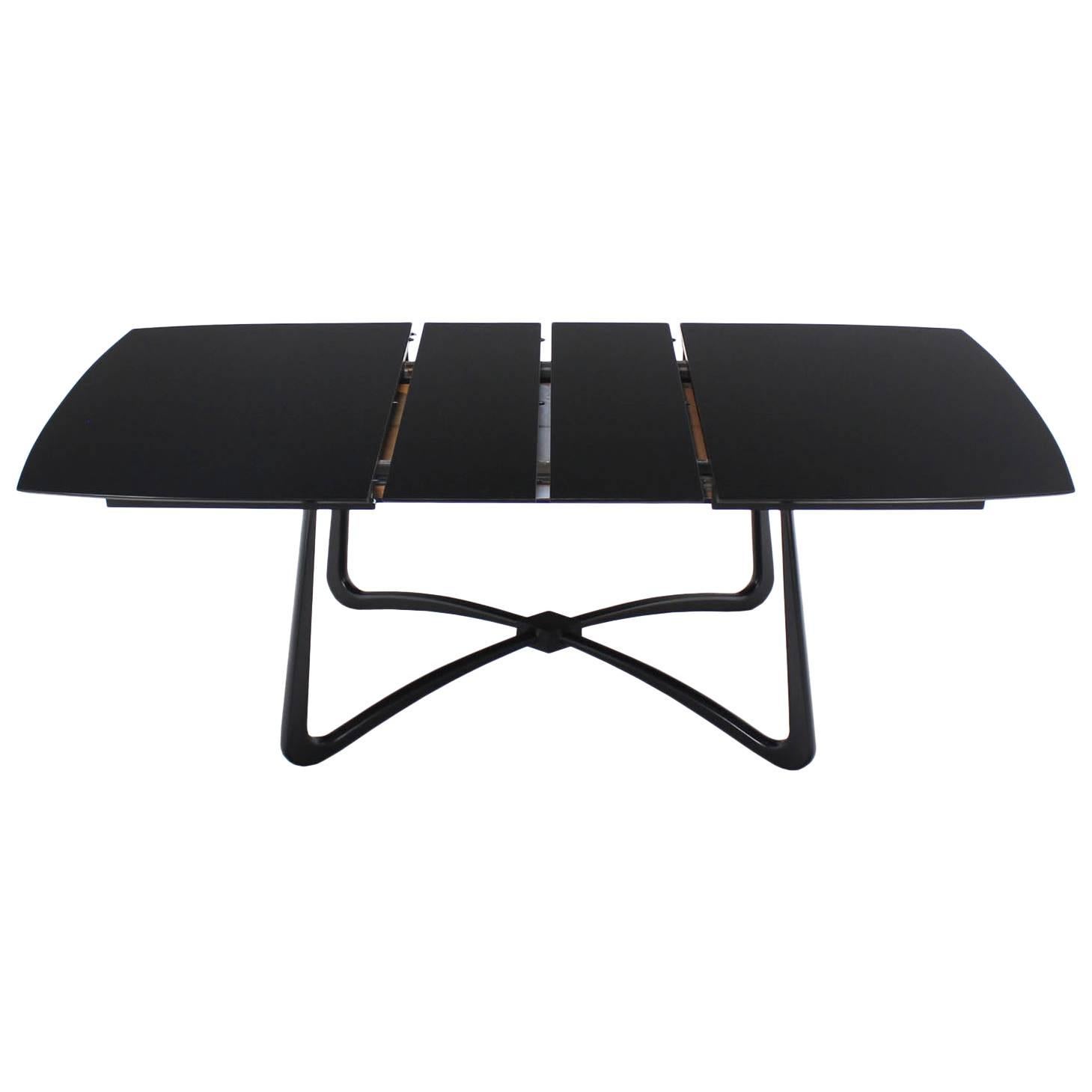 Black Lacquer Mid-Century Modern X-Base Dining Table with Two Leaves For Sale