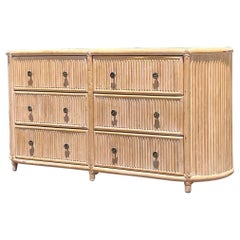 Fin du 20ème siècle Vintage Coastal Cerused Rattan Elliptical Dresser