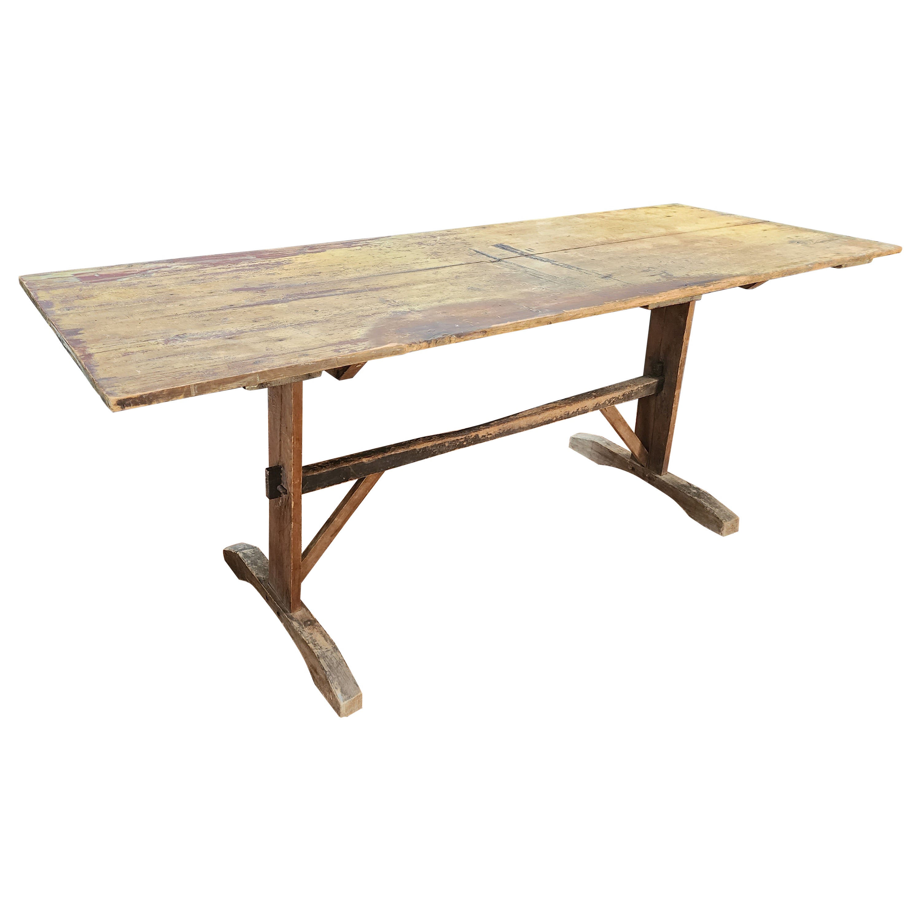 A very handsome and minimal 18th century American trestle table. 
Perfect for a work table, desk, hall table, console or would also make a great library table to pile your books on.
Made completely from pine, the two board top especially old growth.