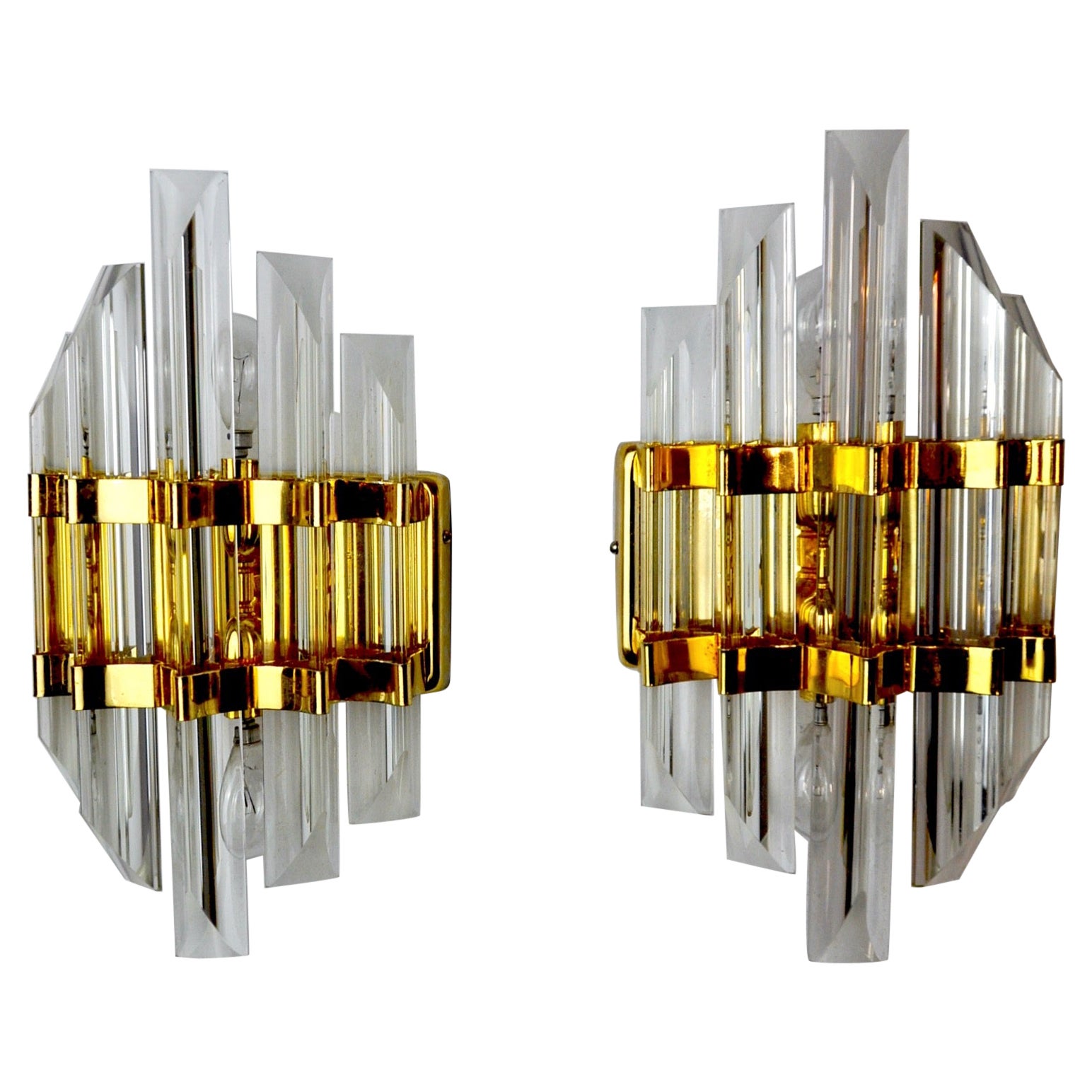 Pair of Venini Wall Lamps Cut Glass Murano Italy 1970 For Sale