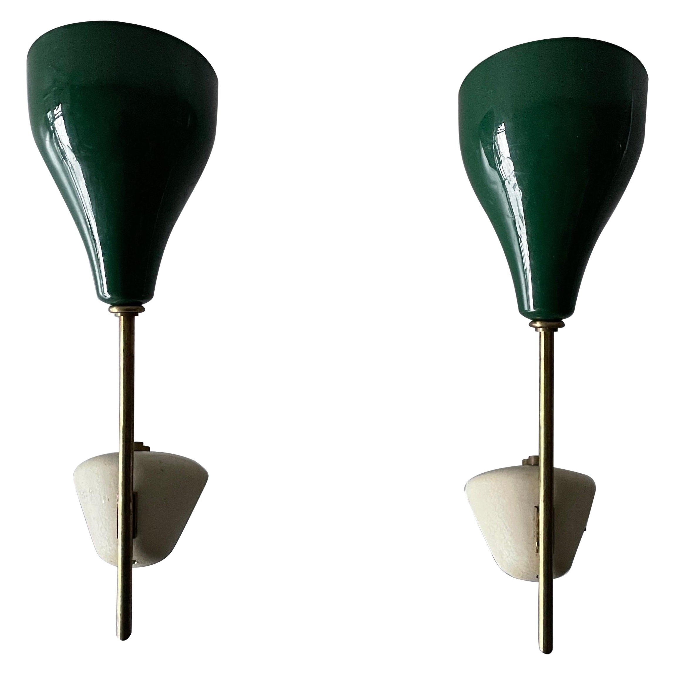 Midcentury Green Shade Pair of Sconces, 1950s, Italy