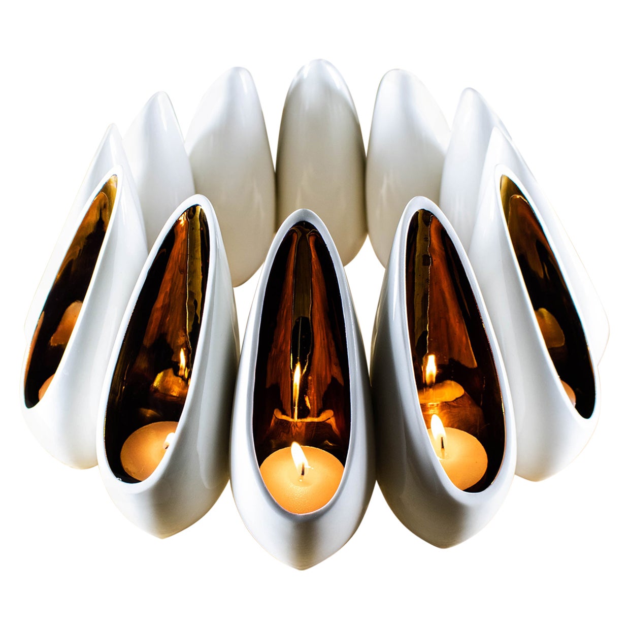 Seed Pod Tealight Wreath, Gloss White and Copper Lustre For Sale
