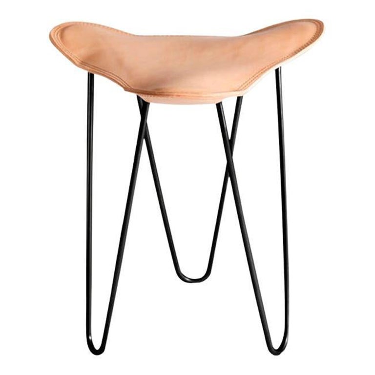 Tabouret en trifolium naturel et noir d'OxDenmarq