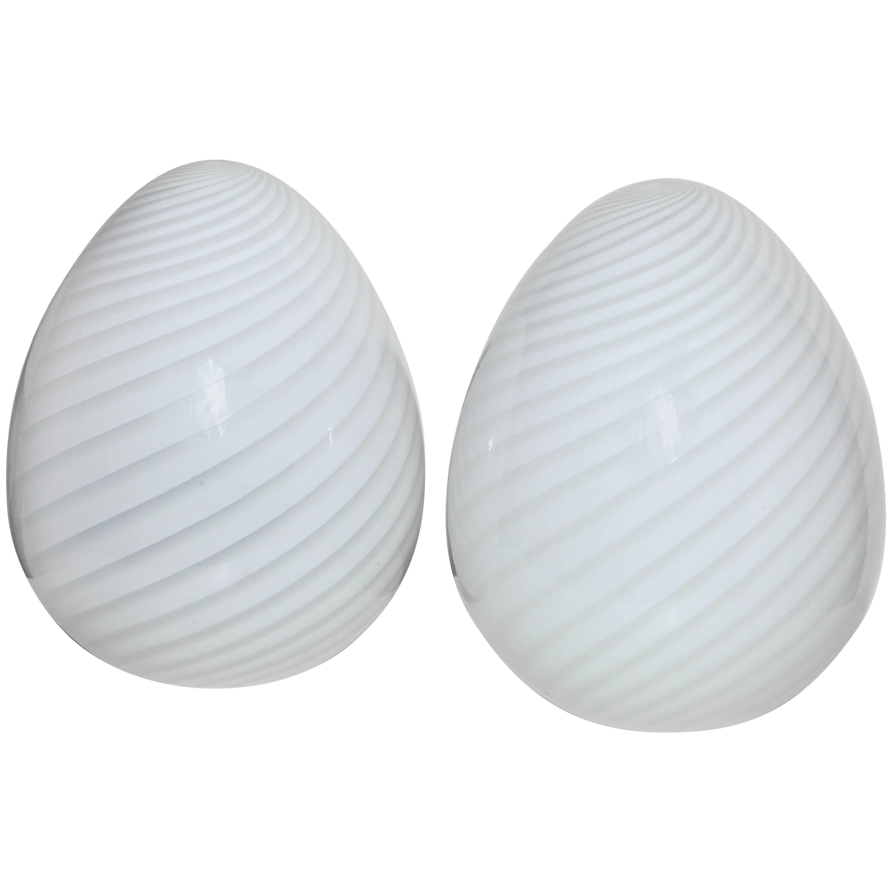 Pair of Larger Itri Vetri Murano Hand Blown White Art Glass "Egg" Table Lamps
