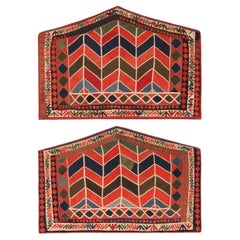 Ein Paar antike türkische Karakalpak-Textilien aus Karakalpak