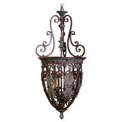 Französische gotische Verdigris- und Bronze-Eisen-Deckenlaterne mit vier Lichtern aus der Mitte des Jahrhunderts