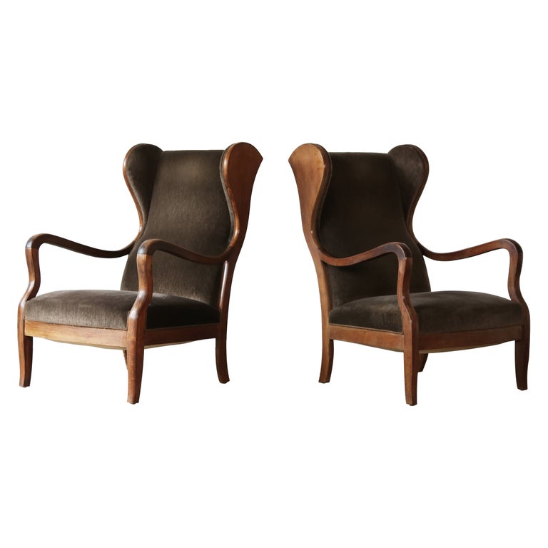 Frits Henningsen Chairs, 1940s, offered by 50/60/70