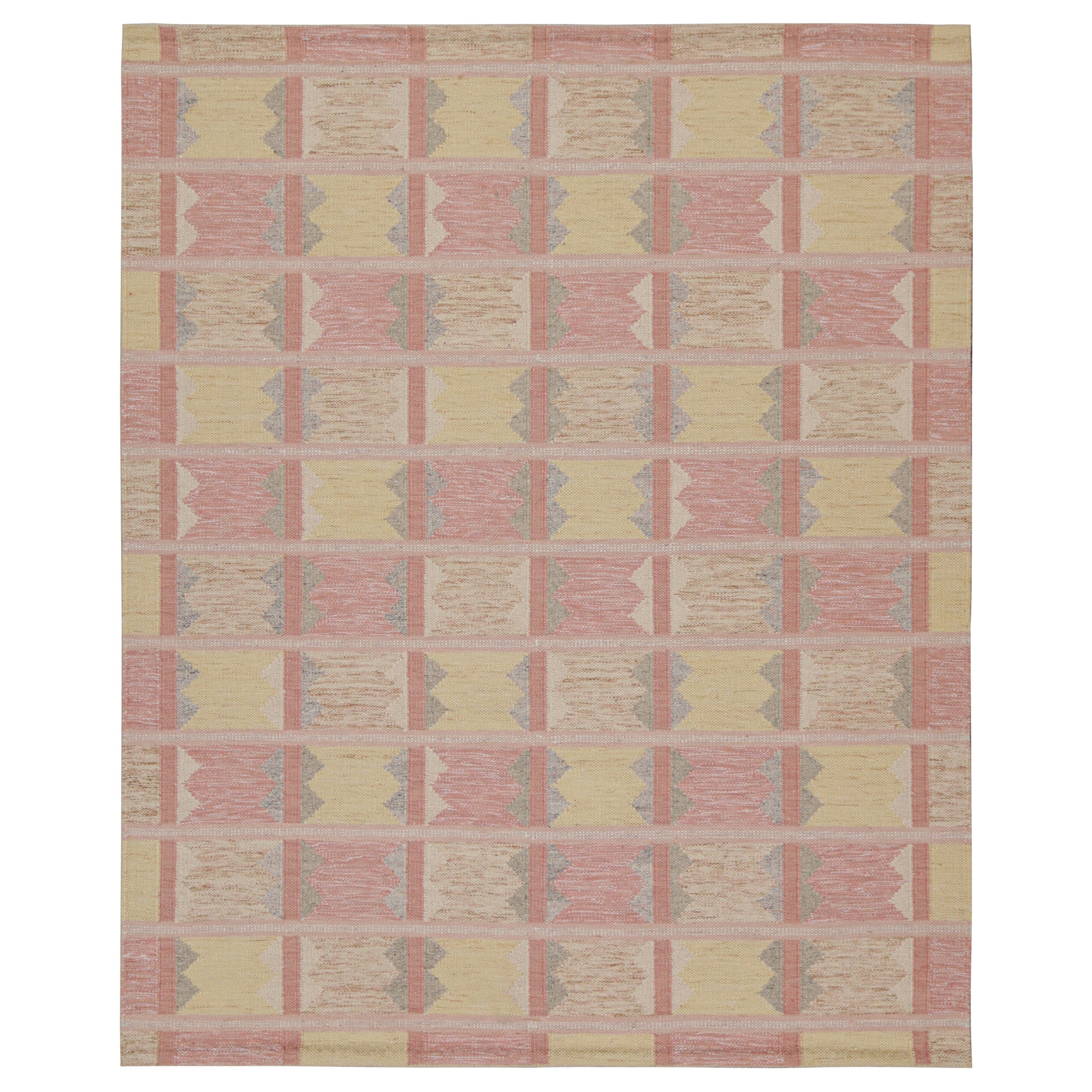Rug & Kilim’s Scandinavian Style Kilim in Cream and Pink Geometric Patterns For Sale